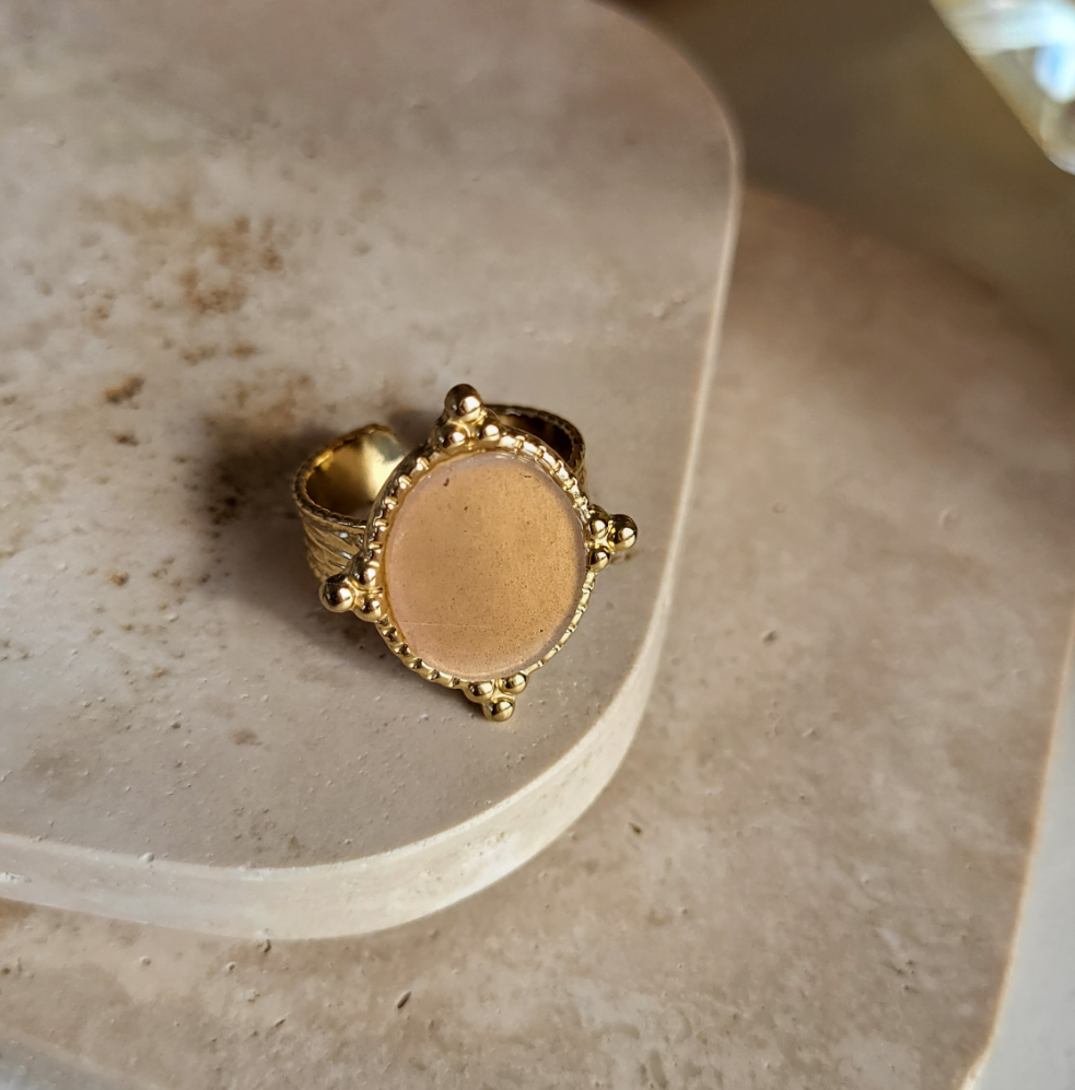 Ring stone beige