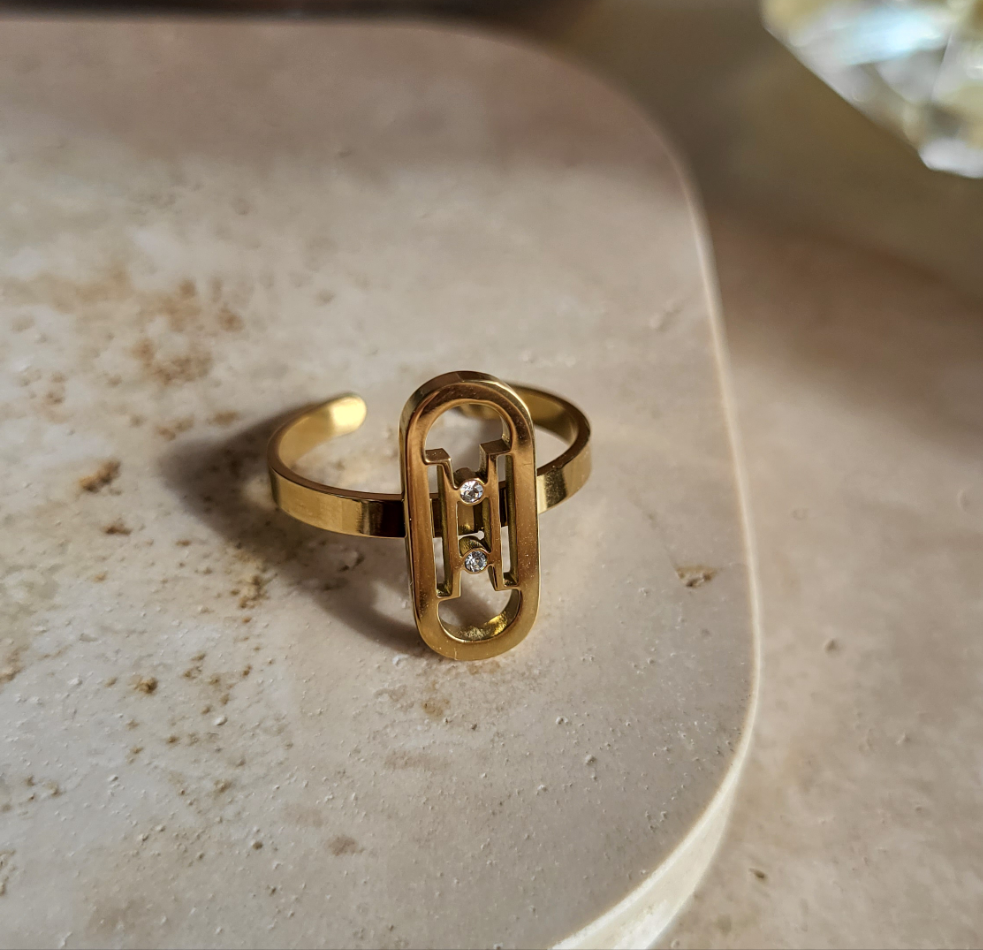 Ring schakel met steentjes