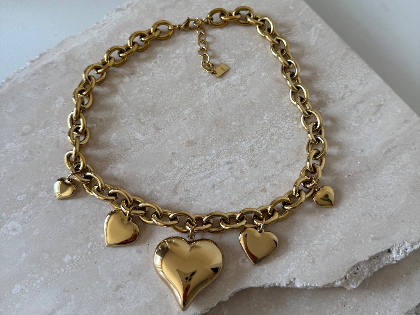 Necklace heart