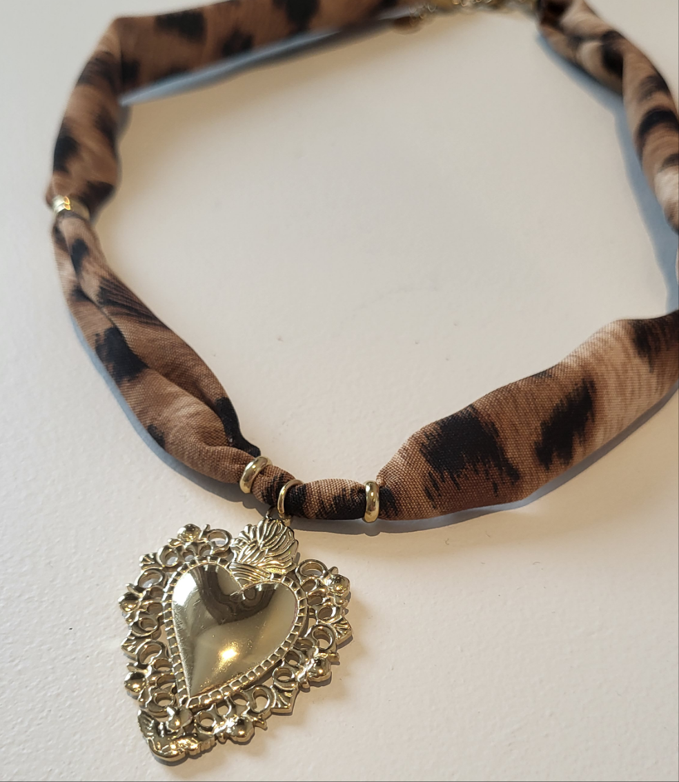 Necklace panter heart