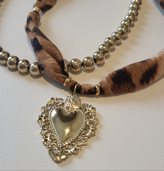 Necklace panter heart